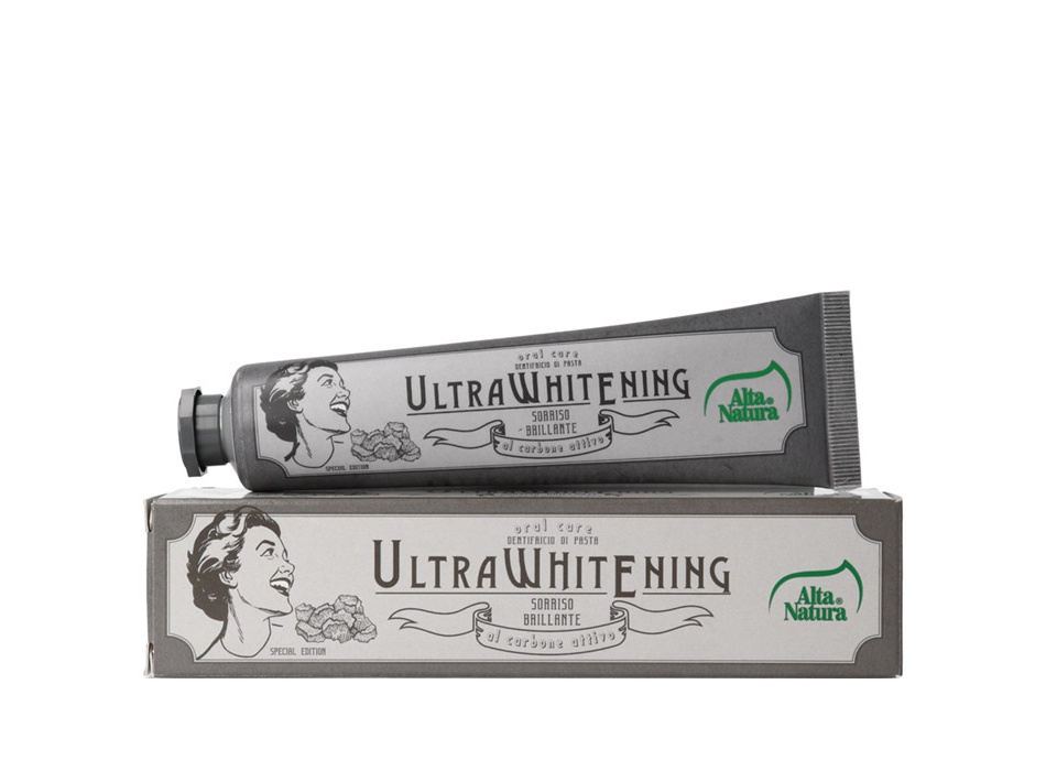 Dentifricio Ultra Whitening al Carbone attivo (75ml)